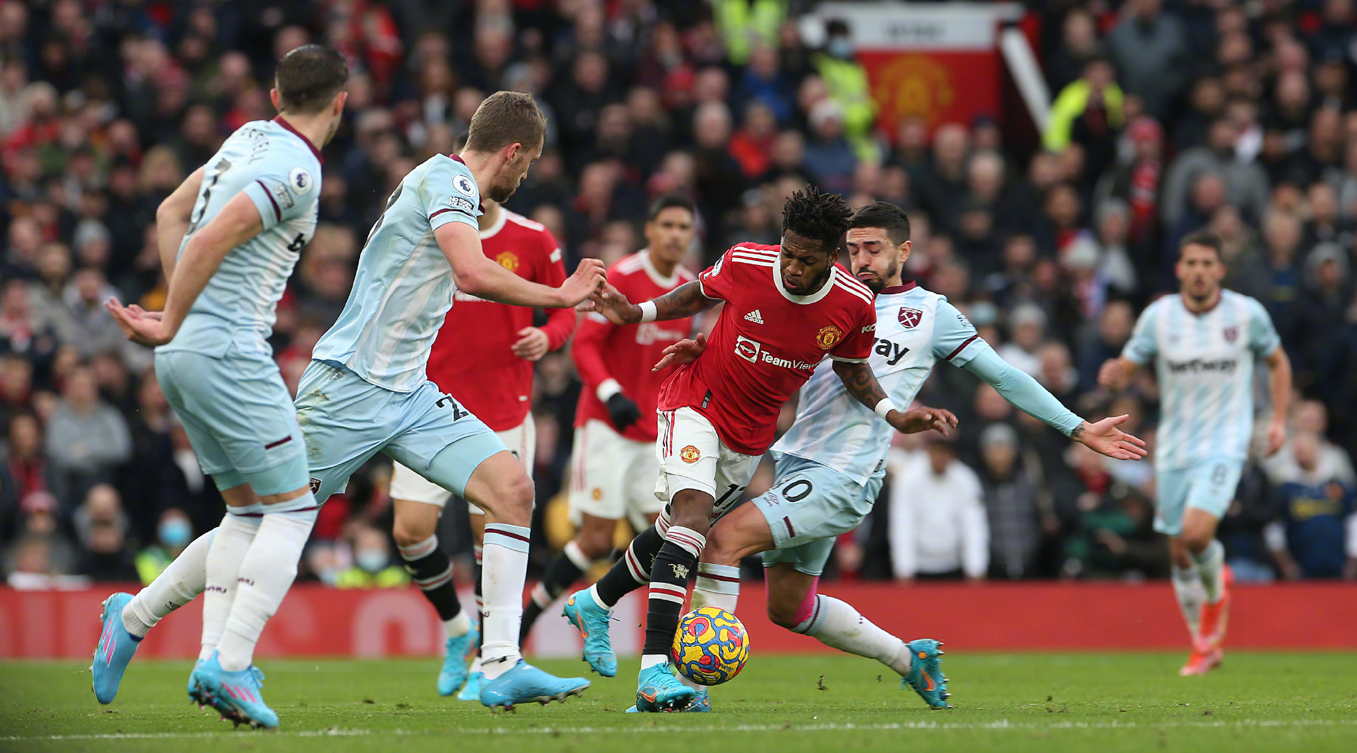 不仅是球迷 不仅是球迷